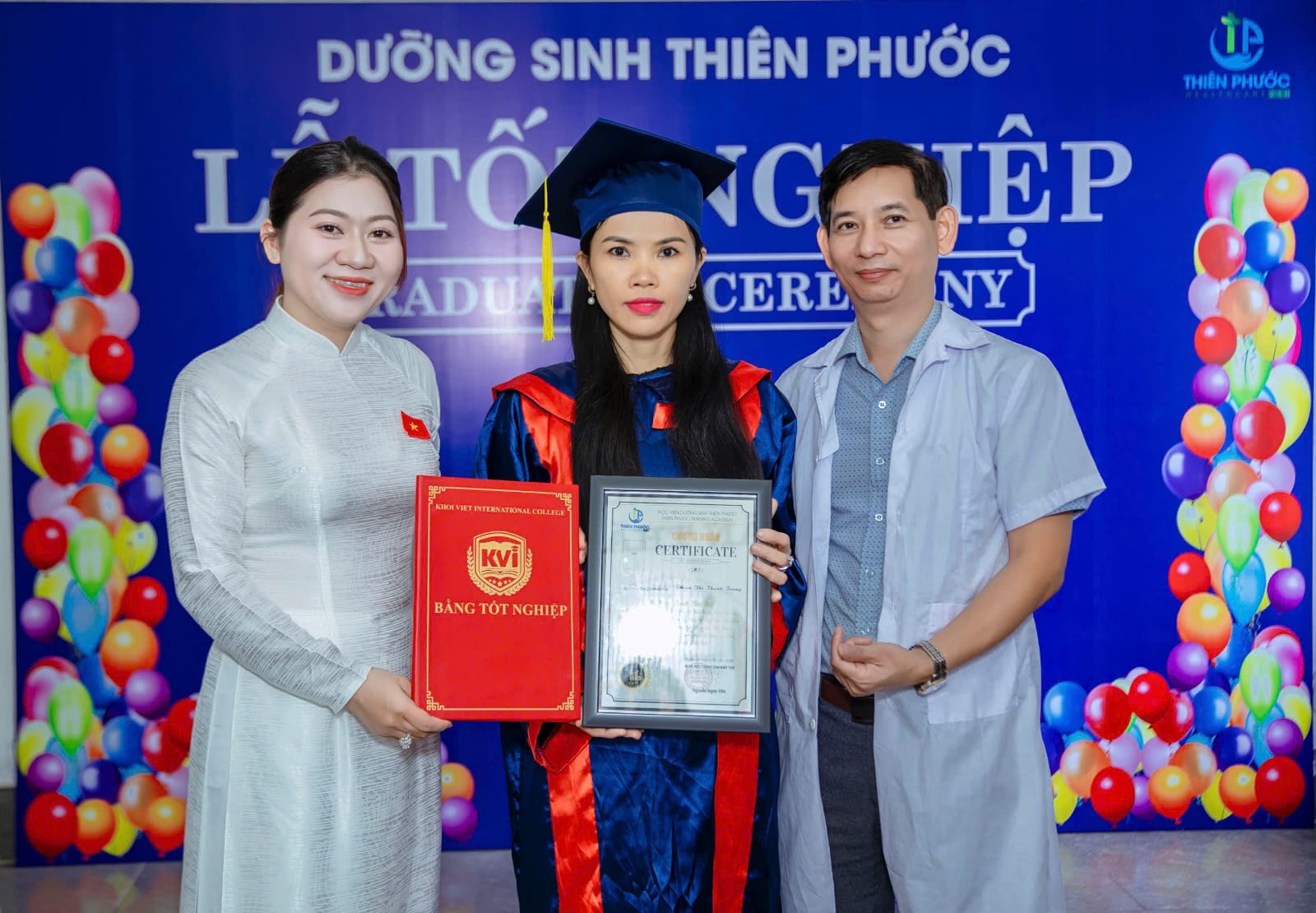 Diplôme technicienne massage acupression physiothérapie Vietnam